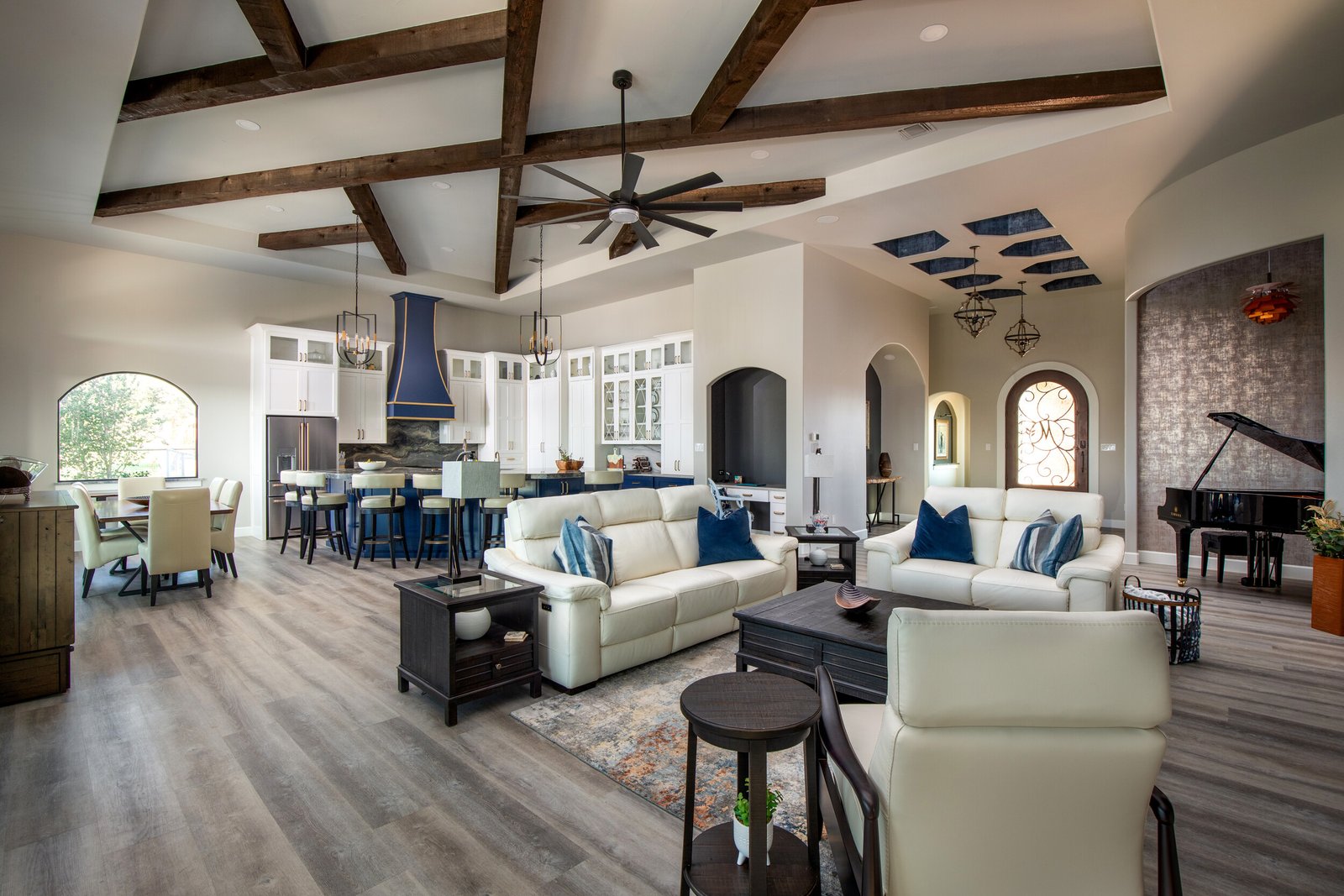 10 Trendy Barndominium Interior Ideas: Transforming Rustic Spaces into Modern Masterpieces